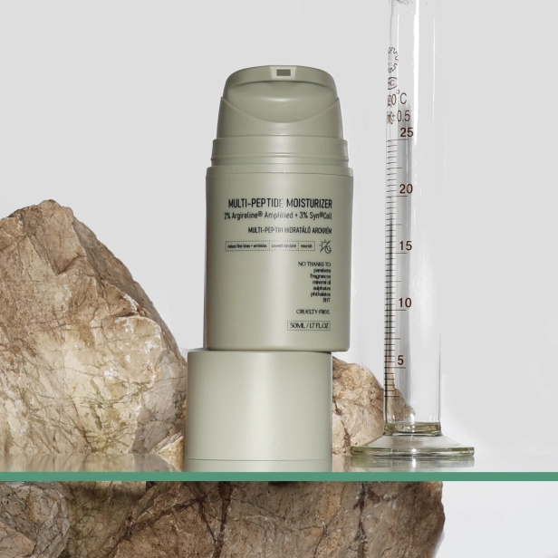 pol_pl_NERDS-Multi-Peptide-Smart-Aging-Moisturizer-2-Argireline-Amplified-3-Syn-Coll-Peptydowy-Krem-Przeciwstarzeniowy-50ml-26020_3.webp