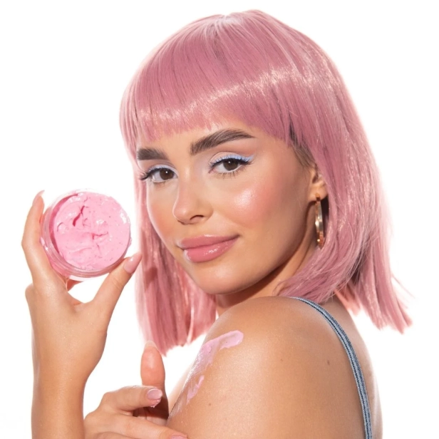 Donat-rozowy-peeling-do-brwi-Pimp-My-Brows-scrub-4.webp