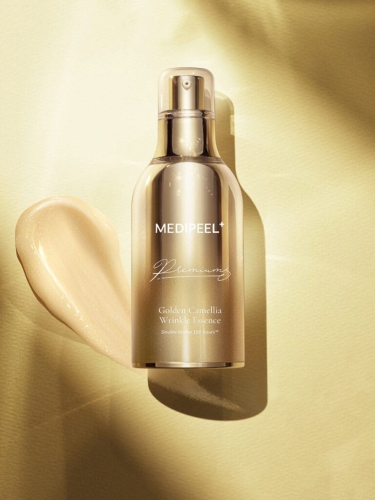 MEDI-PEEL-Golden-Camellia-Wrinkle-Essence-50ml-tekstura-768x1024.jpg