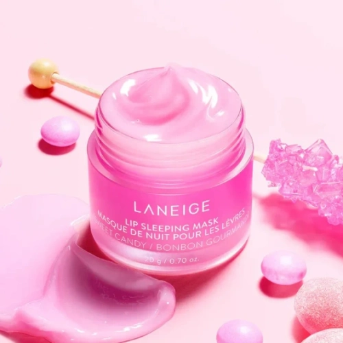 pol_pm_Laneige-Lip-Sleeping-Mask-intensywnie-regenerujaca-maseczka-do-ust-na-noc-Sweet-Candy-20-g-186619_4 (1).webp