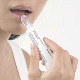 Transparent Lab - Overnight Soft + Smooth Lip Treatment, 15ml - regenerująca, całonocna maska do ust