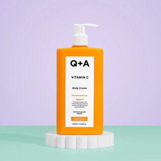 Q+A - Vitamin C Body Cream - Antyoksydacyjny Balsam do Ciała z Witaminą C, 250ml